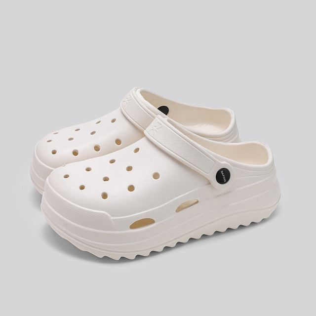 达芙妮 厚底德训鞋女2025秋季百搭拼色小白鞋休软底阿闲甘板鞋