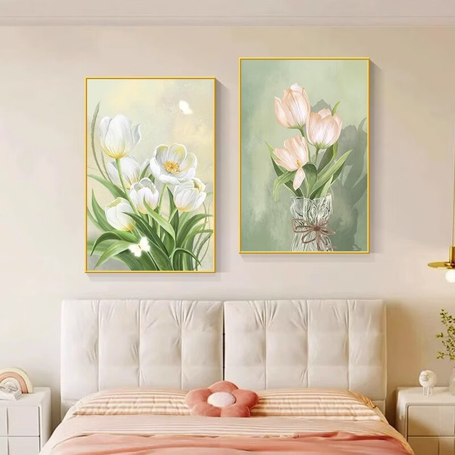 奶油风花卉床头装饰画