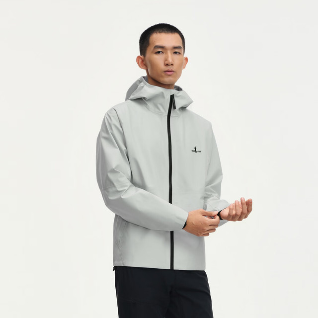 今日必买：比音勒芬 果岭冲锋衣2026春新款男户外防水透湿拒油易去污外套