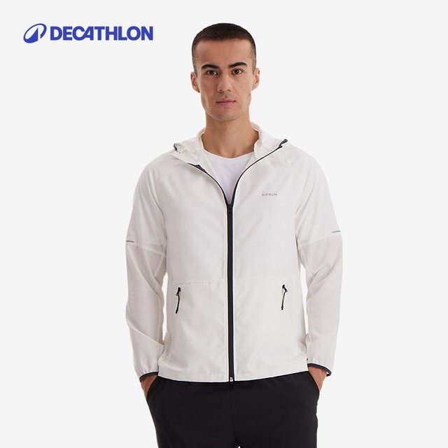 移动端：迪卡侬 跑步外套秋季男款防风透气风衣户外骑行运动外套SAX1