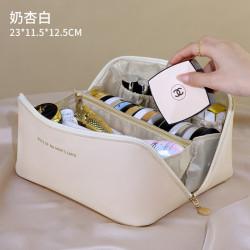 卫墨墨 化妆包女便携大容量收纳包