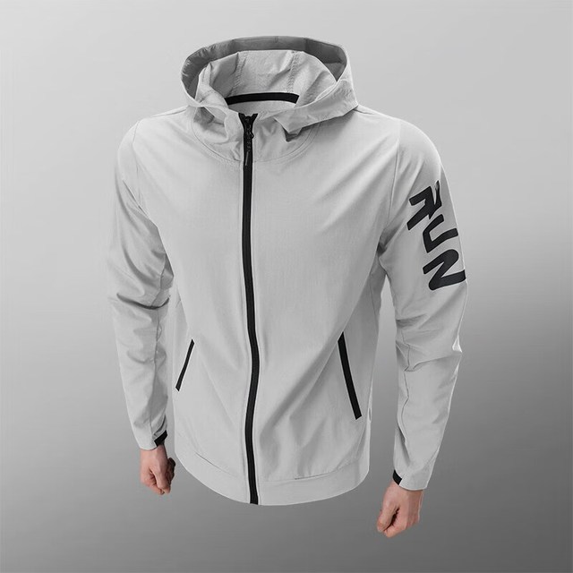 今日必买：自营店户外徒步登山软壳夹克