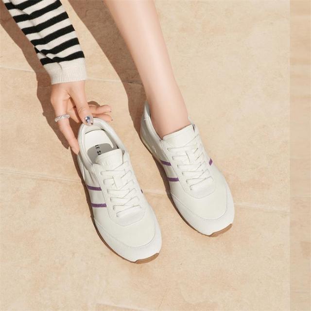 le saunda 2026年夏季新款德训鞋软底透气板鞋休闲运动女鞋