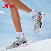 特步 强风 男款跑步鞋