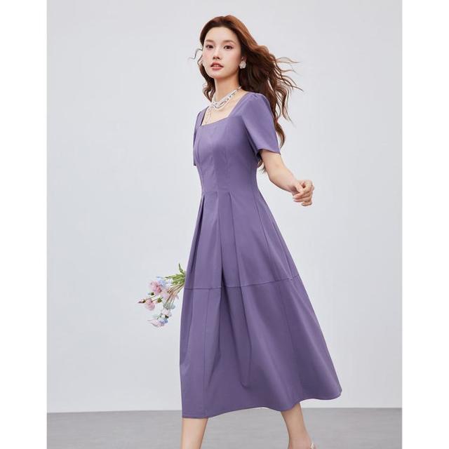 爱依服 法式简约 女士连衣裙