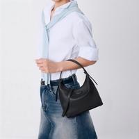 迪桑娜 无忧系列时尚休闲腋下包 头层牛皮单肩斜挎包