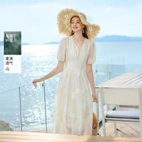 X.YING 2026夏装法式v领天丝连衣裙女重工刺绣收腰温柔风长裙子