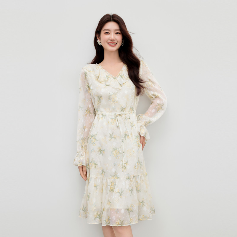  CHIU·SHUI/秋水伊人 收腰 女士连衣裙 米白 M