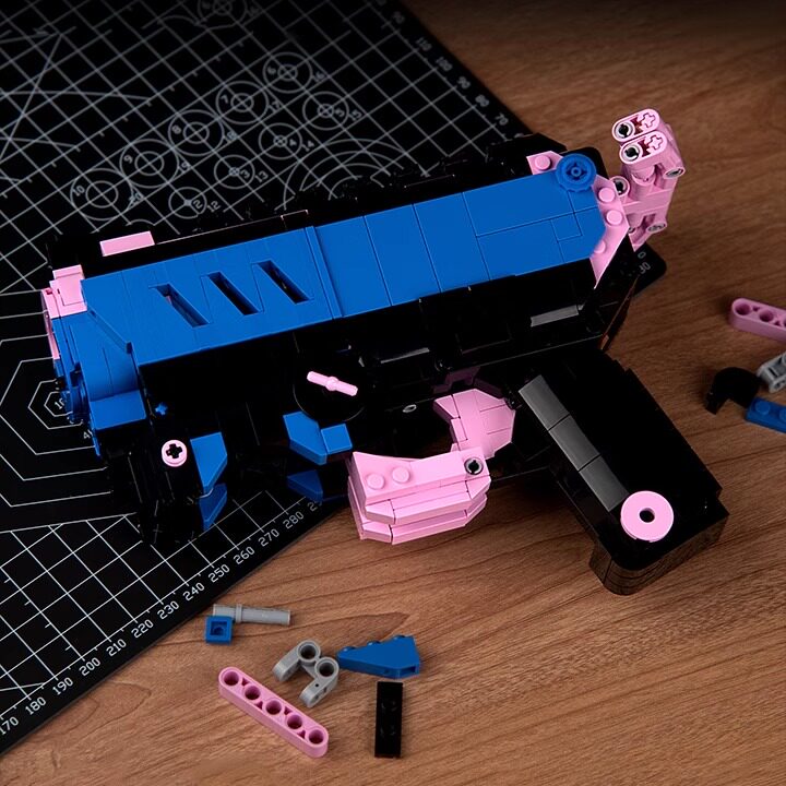 Bloxday 方城市 ME2GU4 赛博动能积木枪 霓虹粉蓝