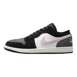 NIKE 女士篮球鞋