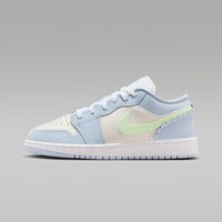 NIKE JORDAN耐克女鞋AJ1米蓝色爱心挂饰大童运动鞋低帮板鞋IB7113-403