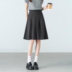 茵曼 高级感气质百褶裙女2026年夏季学院风显瘦百搭舒适半身裙女