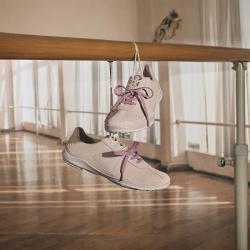 ecco 女鞋 薄底运动双系带健步鞋 BIOM LITE TR 840113