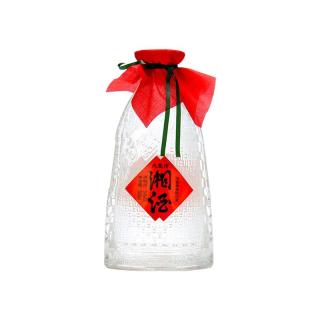  凤凰情 纯粮食 浓酱兼香型白酒  54%Vol. 包装 500ml