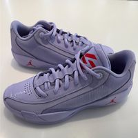 NIKE 东契奇 男款篮球鞋 HF0819-500