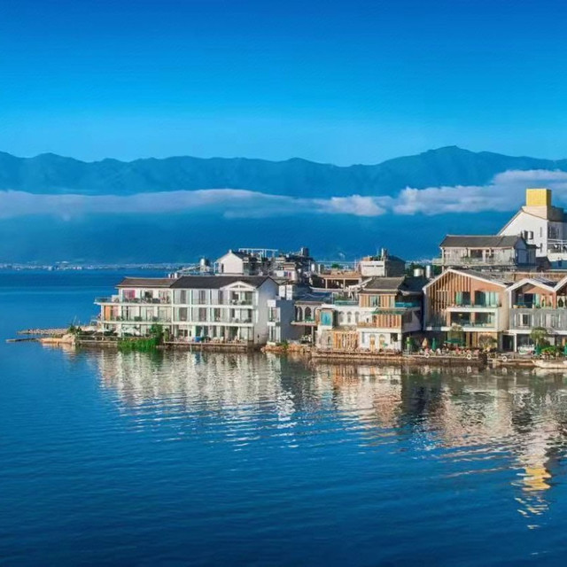 移动端：大理悦云雅阁度假酒店2晚+房型升级+接机/站1次