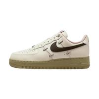 NIKE 马年 女士运动鞋