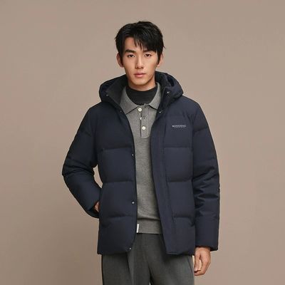 波司登 男士短款保暖加厚羽绒服