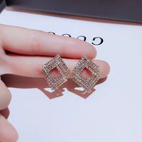  歌米诺 精致气质 耳环