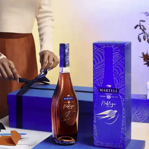 淘金币218.25元、今日必买、限地区：马爹利 名士 VSOP级 干邑白兰地 500ml*1 洋酒礼盒