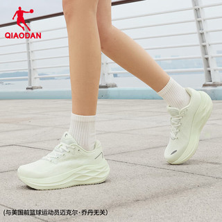  QIAODAN/乔丹 缓震 女士运动鞋