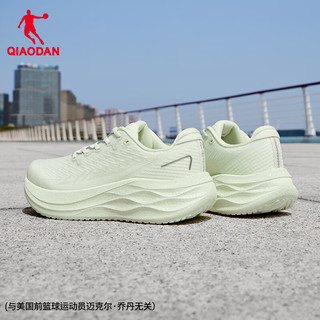 QIAODAN/乔丹 缓震 女士运动鞋