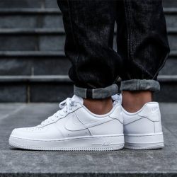 NIKE 尖货丨NIKE耐克男子AF1纯白空军一号板鞋运动休闲鞋CW2288-111