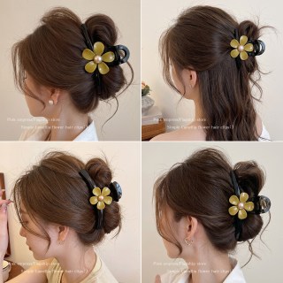 歌米诺 2026新款简约花朵大号发夹 高级感后脑勺鲨鱼夹子发量多发卡头饰