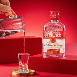 出口小方瓶 牌 清香型白酒