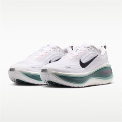 NIKE VOMERO PLUS透气轻便低帮男子跑步鞋