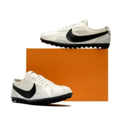 NIKE 登月鞋 Moon Shoe OG 华夫格底运动鞋 II0407-001