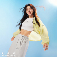 adidas 粉彩风女款轻风衣外套 JZ1656