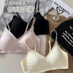 六只兔子 小胸聚拢 果冻条软支撑无痕文胸
