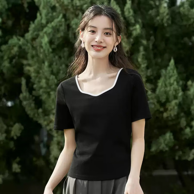 茵曼 女装法式撞色桃心领短袖T恤  黑色 F18314434H1 s码