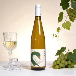 咏鹅庄 霞多丽干白葡萄酒 750ml