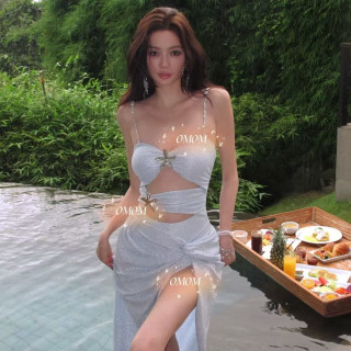 OMOM 泳衣女比基尼亮闪闪遮肉海边度假泡温泉连体性感泳装