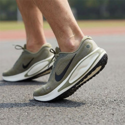 NIKE 透气 男士跑步鞋 FN0228-302 42.5