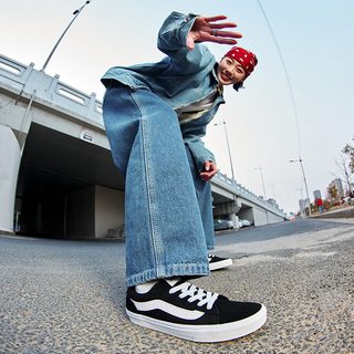 VANS 范斯 Vero LS 经典黑色 运动板鞋