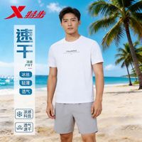特步 圆领短袖T恤
