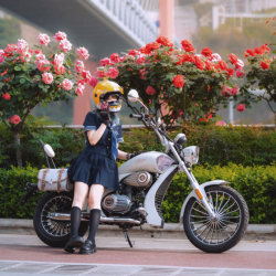 宗申 自动档 摩托车 yomi民谣白
