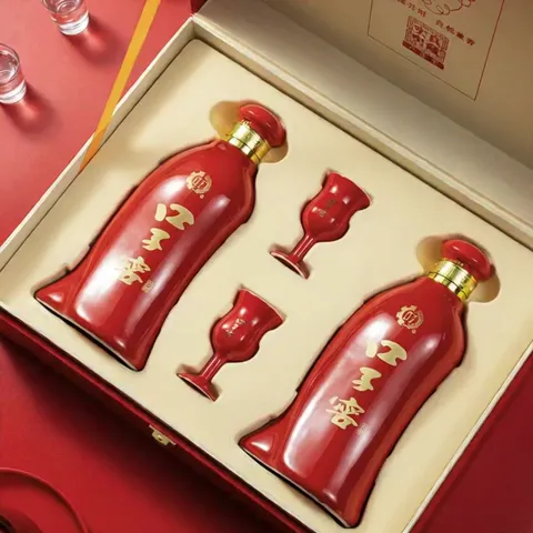 淘金币161.86元：口子窖 六年型 兼香型白酒 52%vol 450ml*2瓶 礼盒装