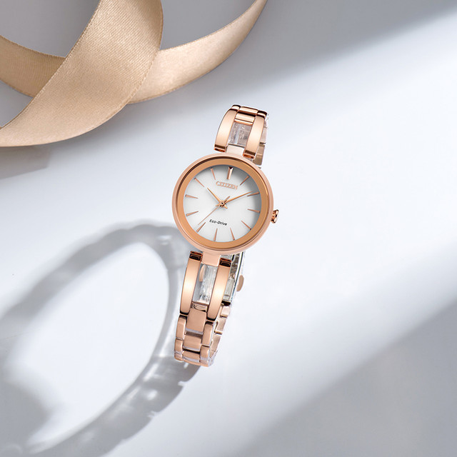 CITIZEN 光动能腕表系列 28mm EM0639-81A 520送女友手表 耐看不过时