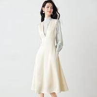 晚白 优雅V领收腰显瘦 杏色 S 无袖连衣裙