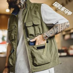 马登 探险家军绿色马甲TH2601054