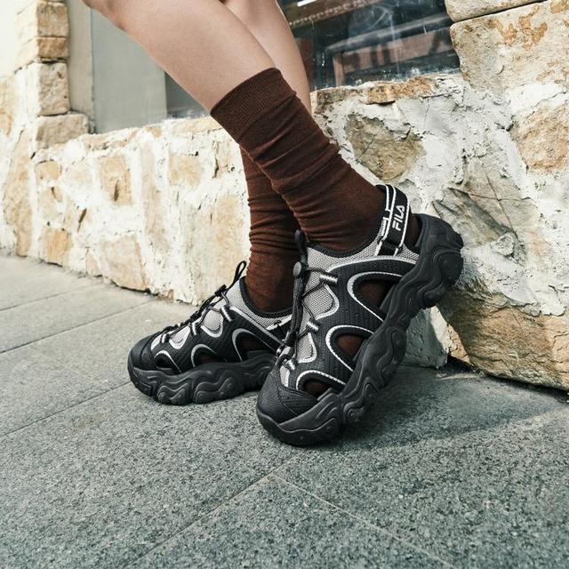 FILA 猫爪凉鞋 女士复古轻便舒适凉鞋