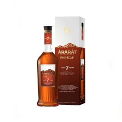 阿拉拉特 亚美尼亚原瓶进口7年拿破仑级VSOP+白兰地  500ml