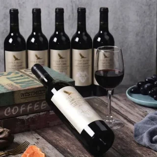 质感拉满！微醺仪式感：纷赋 金牌 赤霞珠 2018 干红葡萄酒 750ml*6瓶 整箱装