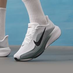 NIKE Pegasus 42 透气减震 男款跑鞋 IB1873-110