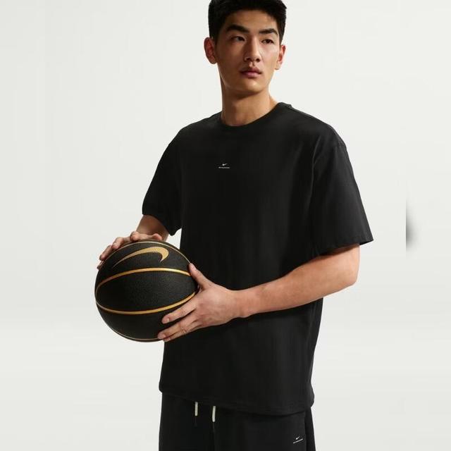 NIKE IR1862-010 导湿速干 L码 男子运动短袖T恤
