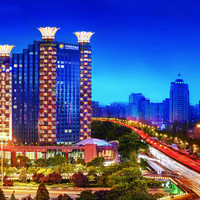 北京维景国际大酒店1晚+海鲜双人自助晚餐